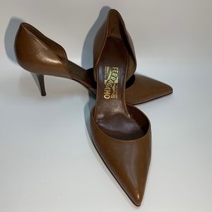 Salvatore Ferragamo Shoes - Ferragamo Heels all leather Salvatore Ferragamo Shoes - Ferragamo Heels all leather